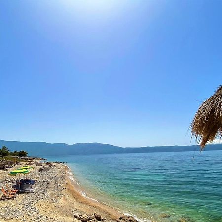 Vlorë Ramo'S Cozy Beachside Haven With Panoramic Views - 1St מראה חיצוני תמונה