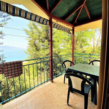 Vlorë Ramo'S Cozy Beachside Haven With Panoramic Views - 1St מראה חיצוני תמונה