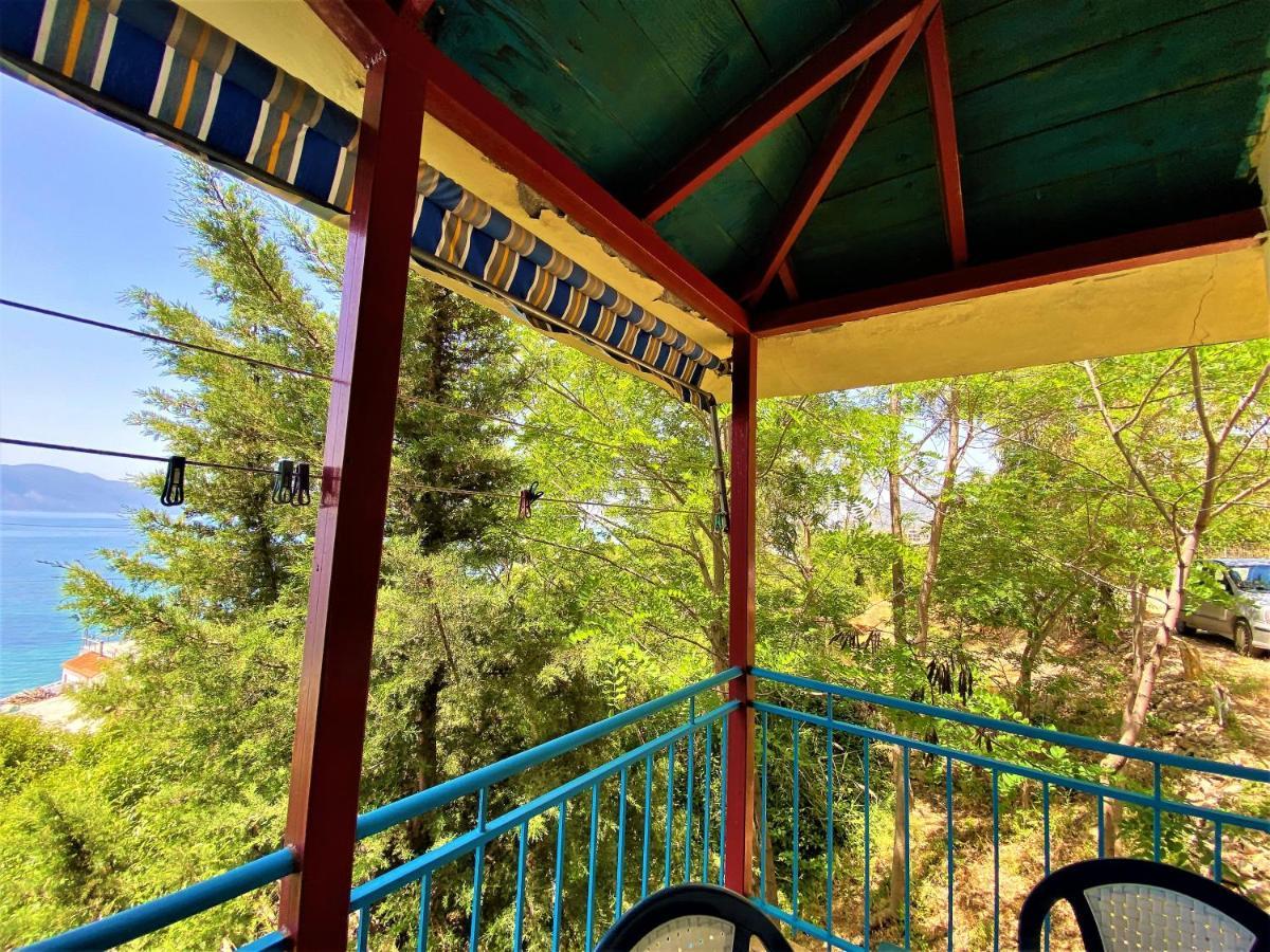 Vlorë Ramo'S Cozy Beachside Haven With Panoramic Views - 1St מראה חיצוני תמונה